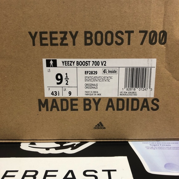 Yeezy Boost 700 V2 Static - Picture 7 of 10